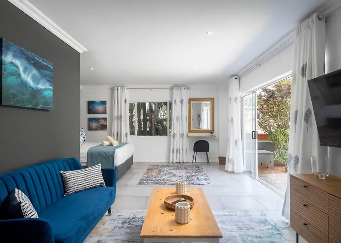 Modern Luxury Beach House