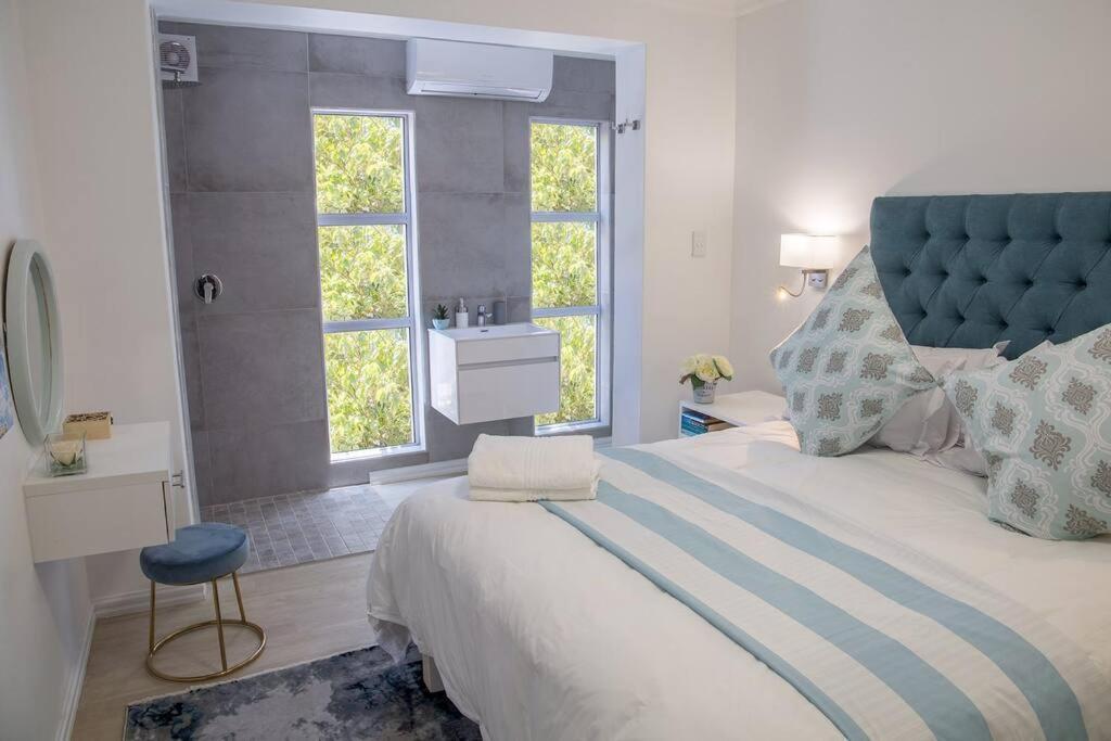 Modern Luxury House Holiday home Ballito