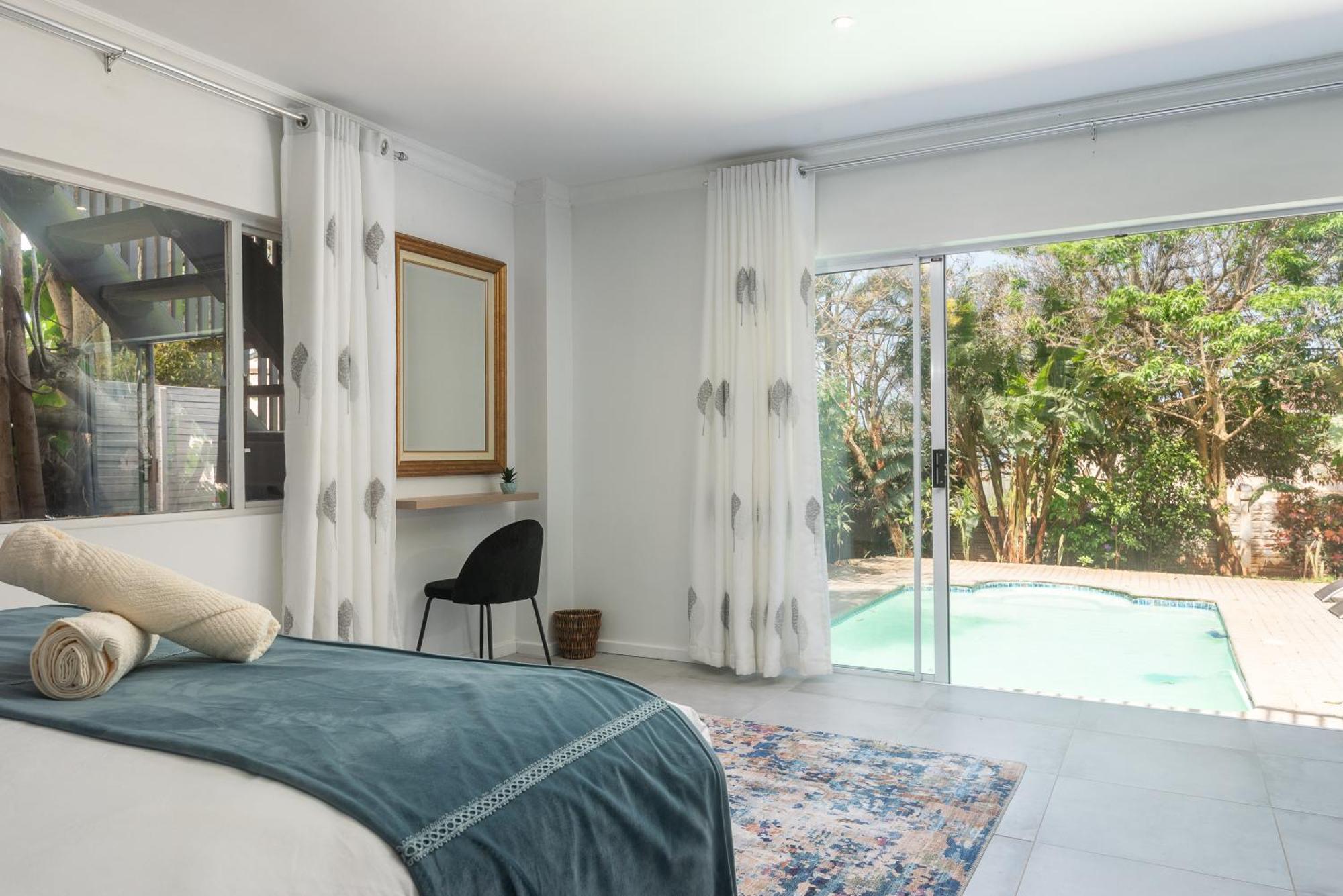 Holiday home Modern Luxury House